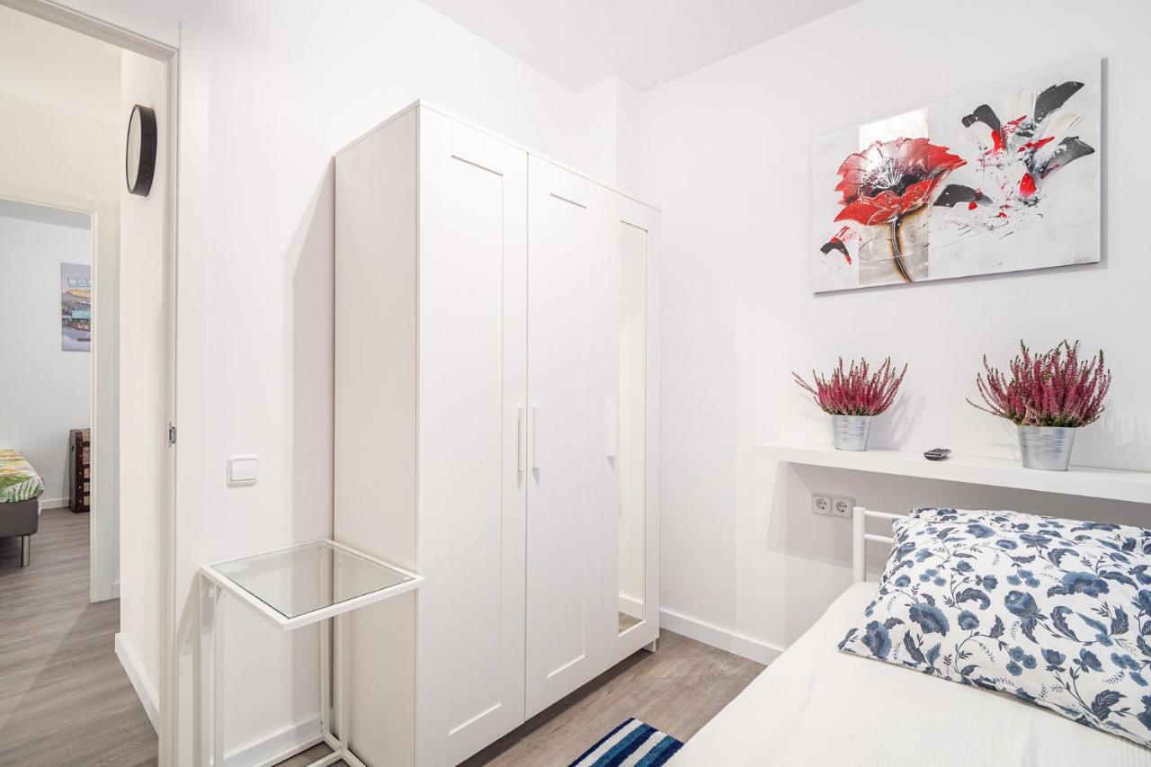 Magic Badalona House Apartment ภายนอก รูปภาพ