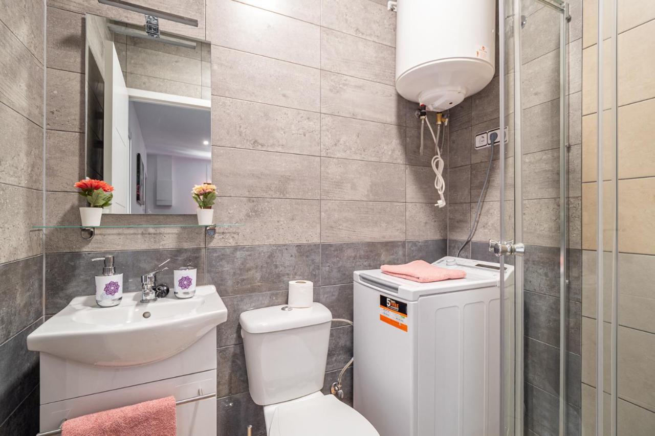 Magic Badalona House Apartment ภายนอก รูปภาพ